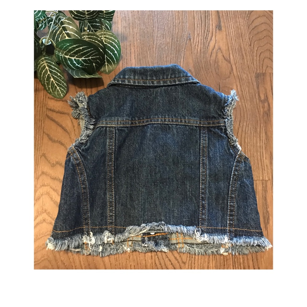 ❌SOLD❌GIRLS DENIM CROPPED VEST - Picture 4 of 5